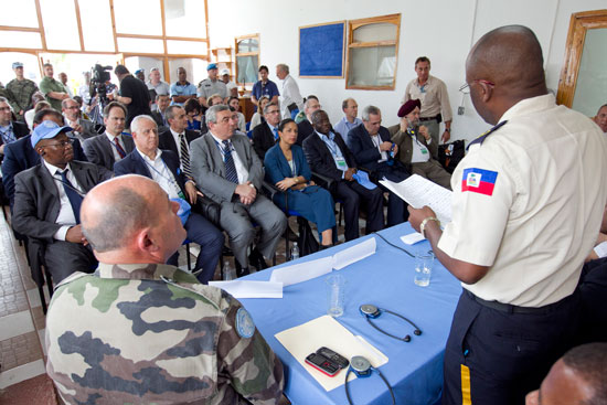 Haïti : le Conseil de Sécurité poursuit ses rencontres et ses visites de terrain
