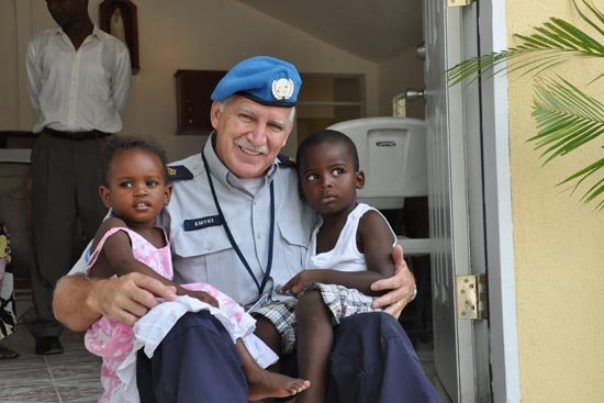 MINUSTAH UNPols Take Part in Orphanage Dedication