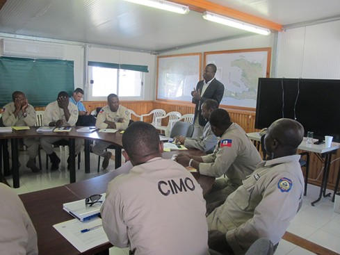 Cayes: 27 agents de l’UDMO du Sud bénéficient d’une formation sur les Droits de l’homme