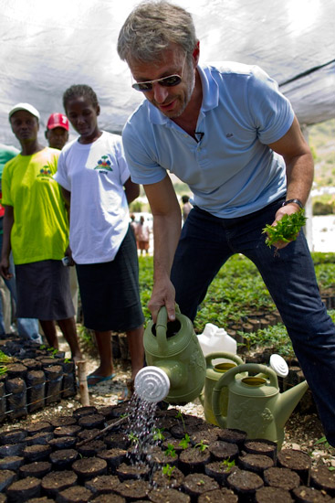 Lambert Wilson, un « acteur écologiste » à la rencontre des paysans du Sud d’Haïti