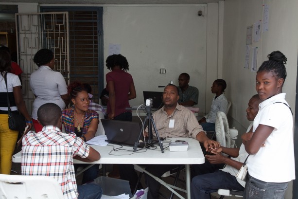 14-01-28-CPIO Visits ONI to document the electoral registrtion process