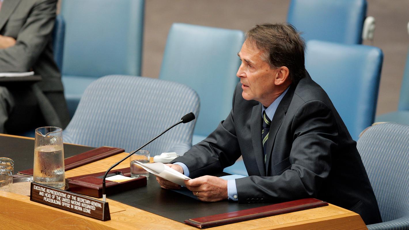 Michael von der Schulenburg, Executive Representative of the Secretary-General for the United Nations Integrated Peacebuilding Office in Sierra Leone (UNIPSIL), briefs the Security Council on the situation in that country.