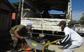MINUSTAH peacekeepers volunteer to clean Hinche Des casques bleus de la MINUSTAH volontaires pour le nettoyage de Hinche