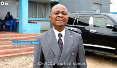 Louis Masumbuko parle à la caméra.